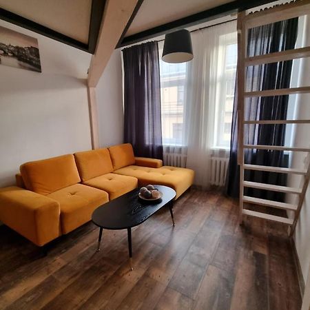 Dp Art 4 Old Town Self Check In Apartment Kaunas Ngoại thất bức ảnh